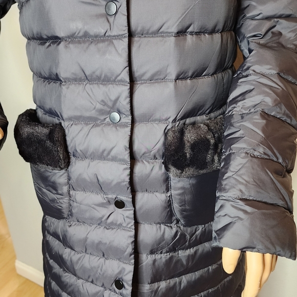 rrig by basic house korea black down long puffer coat estimated size xs/small. - Picture 2 of 16